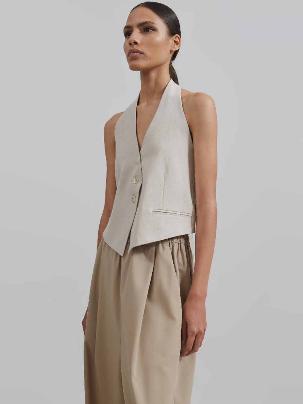 The Frankie Shop linen halter waistcoat (Elora Linen Halter Top - Oat XS/S)